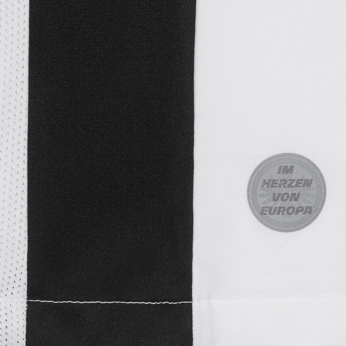 2024-25 Eintracht Frankfurt Home