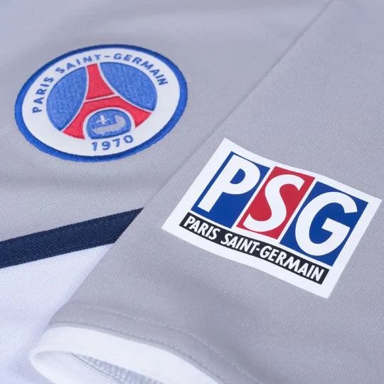 2000-01 Paris Saint-Germain Away