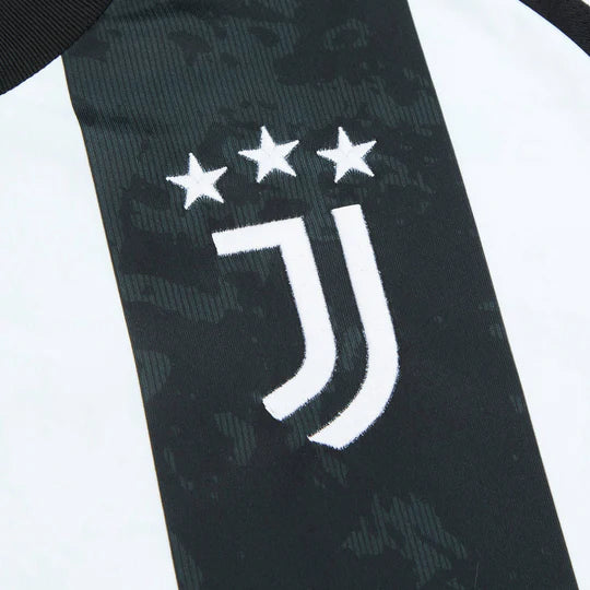 2024-25 Juventus FC Home
