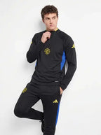MANCHESTER UNITED 2026 BLACK TRACKSUIT